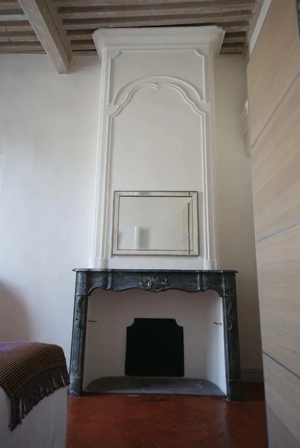 Appartement De Caractere Entre St Remy Et Avignon, 74M2, 2 A 4 Personnes Noves Apartment